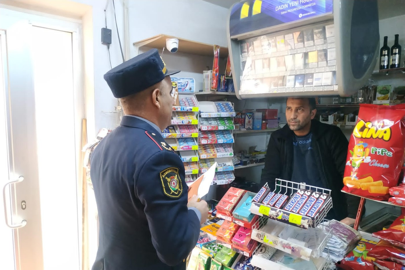 Naxçıvanda  yetkin olmayanlara tütün məmulatları satanlar cərimələndi